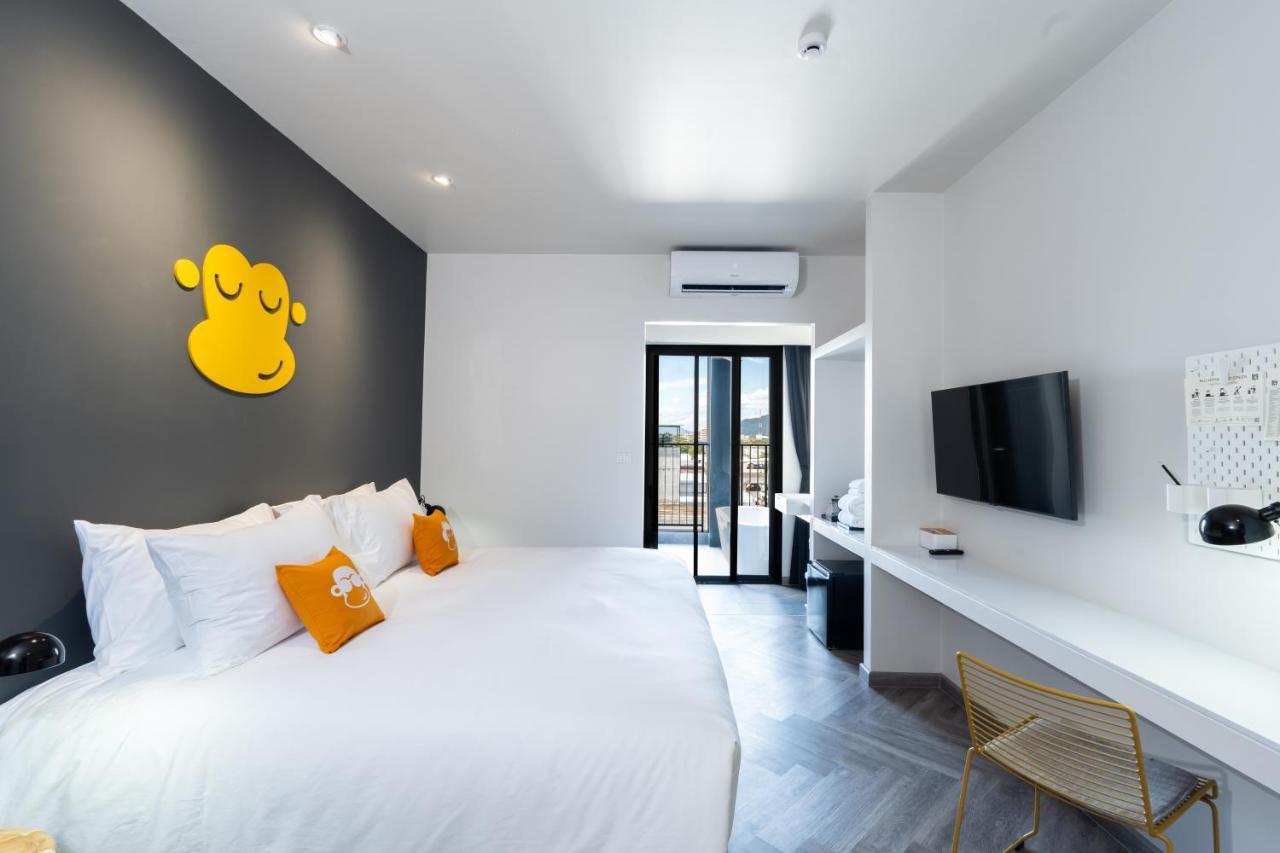 Blu Monkey Hub And Hotel Krabi Town Exterior foto